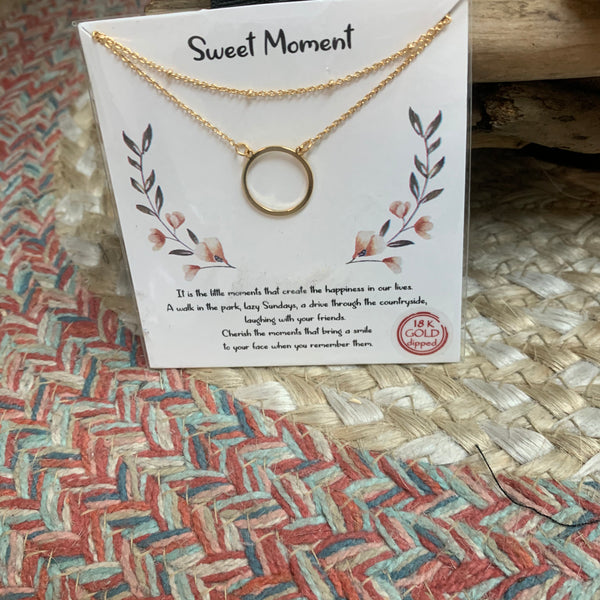 Sweet Moment Necklace